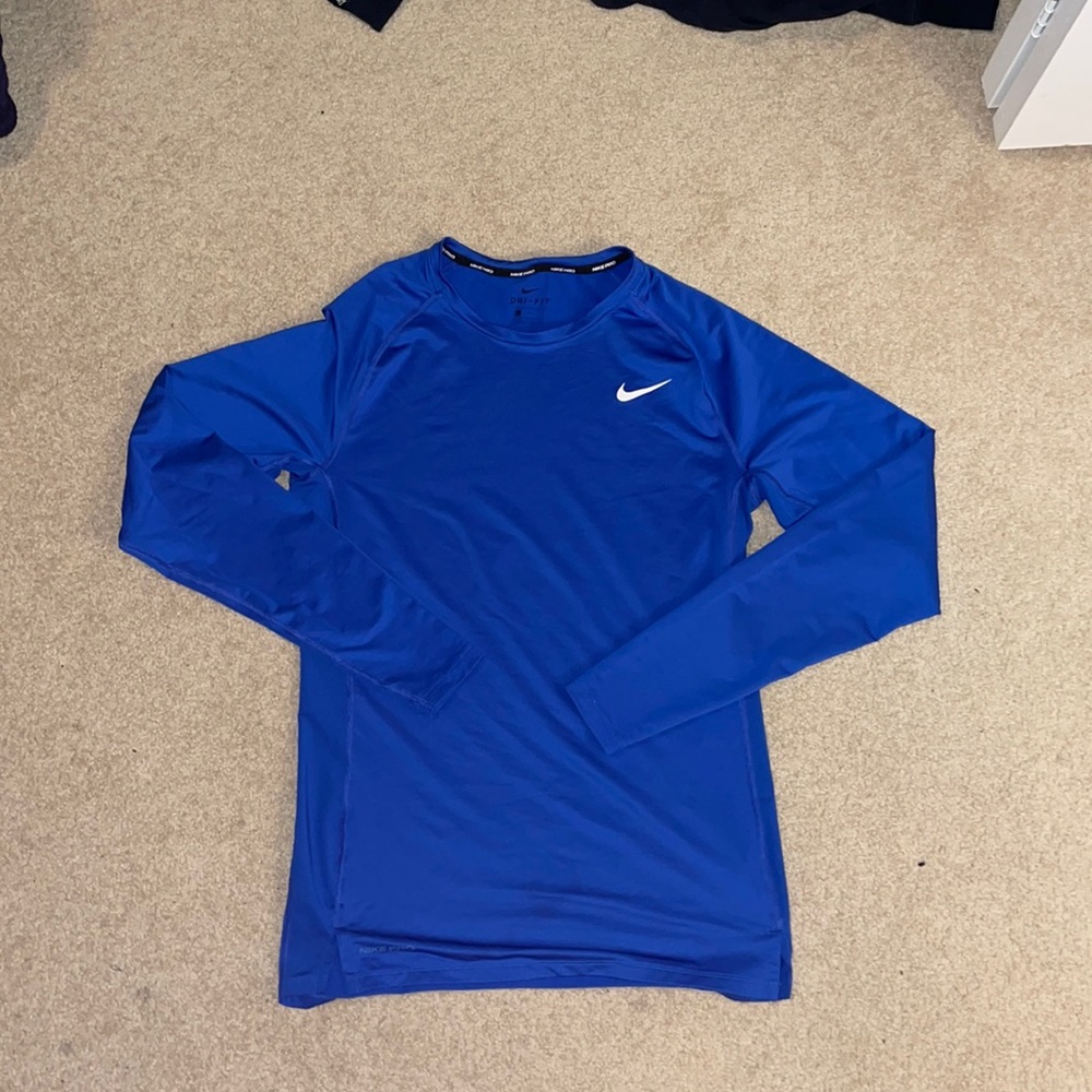 NIKE Long-Sleeve Dri-Fit T-Shirt, L, Never Worn